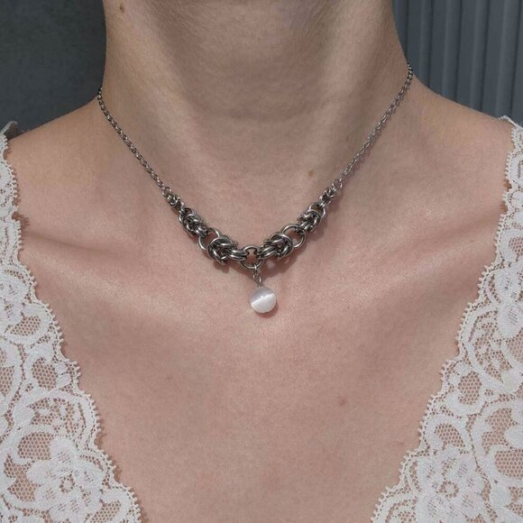 Fairy selenite chain mail silver choker necklace ✦ Whimsigoth crystal necklace ✦ - Picture 8 of 9
